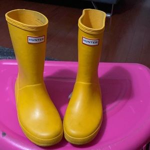 Girls Hunter rain boots size 13 US